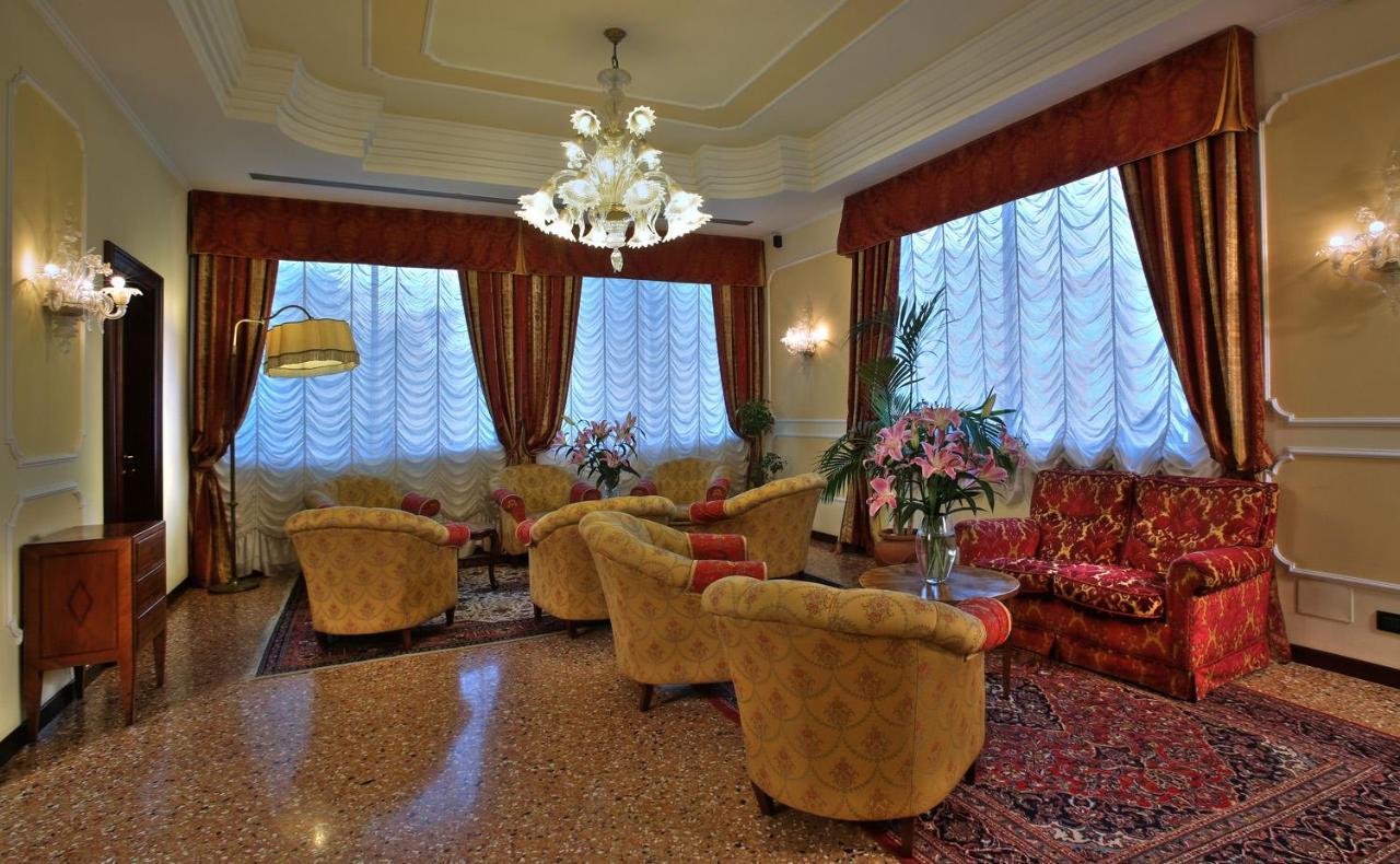 Hotel Terme Salus Abano Terme Exteriör bild