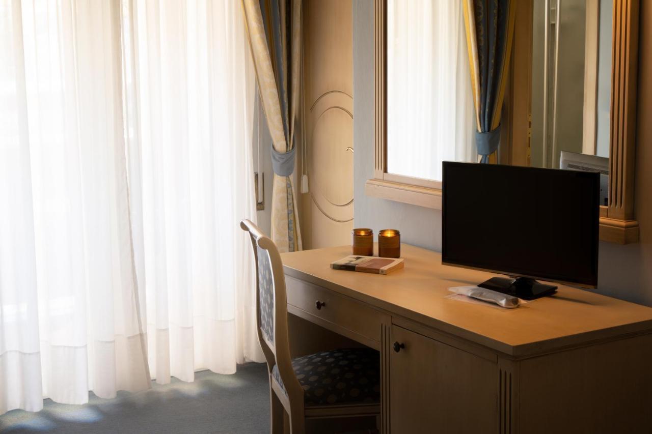 Hotel Terme Salus Abano Terme Exteriör bild